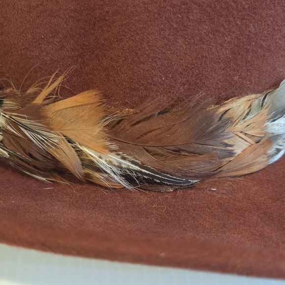 Betmar New York 100% Wool Hat Cowboy Fedora Style Red Rust Designer Feather Band - Picture 12 of 16